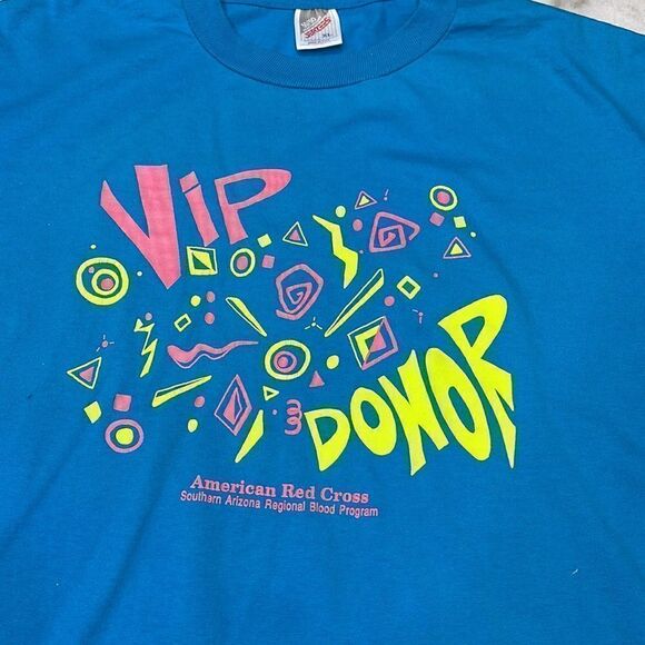 Vintage American Red Cross “VIP DONOR” T-Shirt XL Blue Made in USA Jerzees - Picture 2 of 6